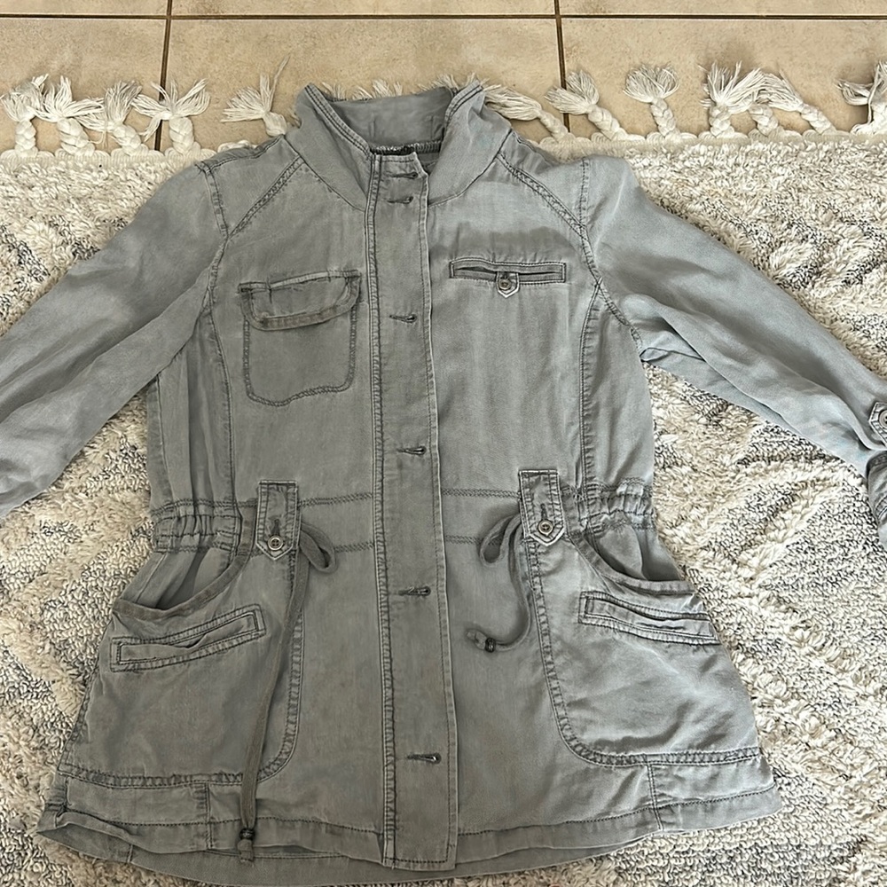 MARRAKECH grey expeditionist jacket from Anthropologie. Anorak utility